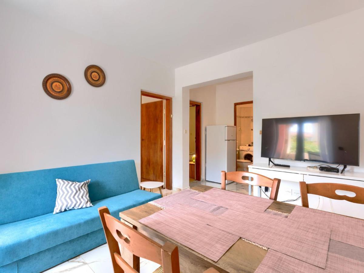 Apartment Romantika - Roj108 By Interhome Ровин Екстериор снимка